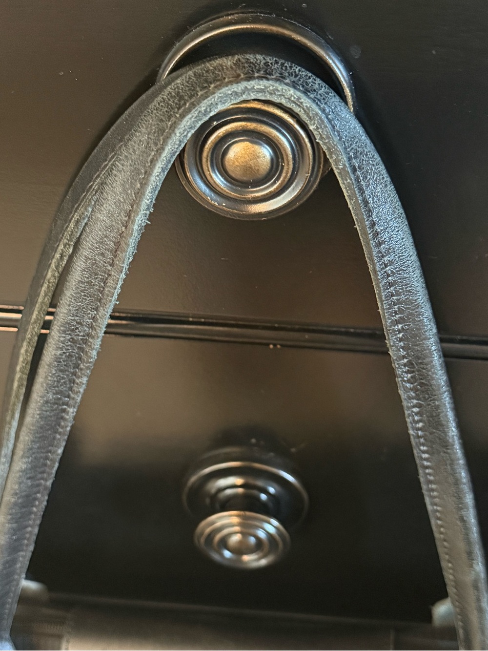Longchamp Classic Black Tote Bag with Leather Trim - Picture 4 of 9